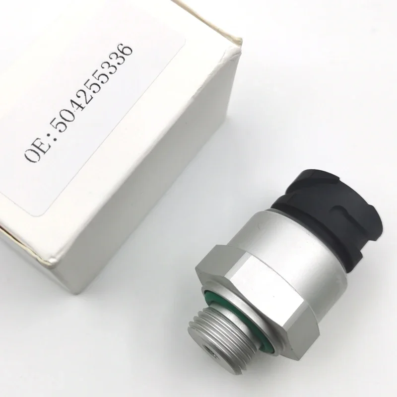 LKW-Öldrucksensor für IVECO/DAF/Benz/Scania/Man 504255336 1506009 81274210163 0035422518 1738460 4410441020 – Detail 1