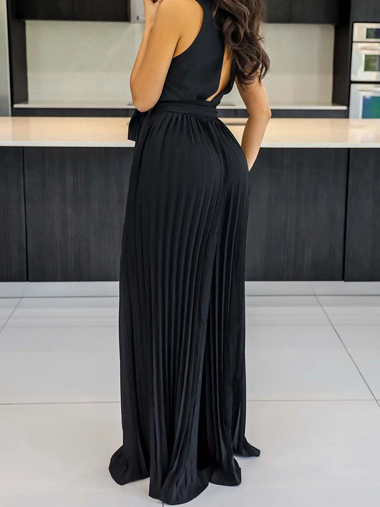 V-Neck Pleated Sleeveless Jumpsuit Women\'s Commuting Wind High Waisted Lace up Wide Leg Pants Loose Fashionable Jumpsuit