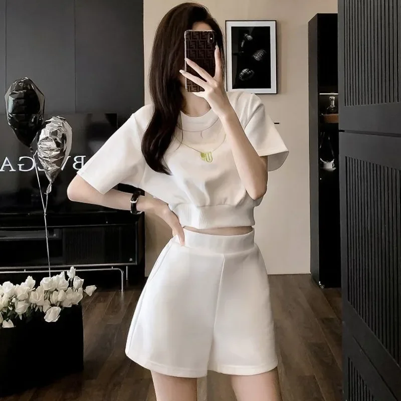 Woman Shorts Sleeve Summer Two-piece New In Matching Casual Cheap And Korean Style Offers Stylish Short Sets For Women 2 Pieces