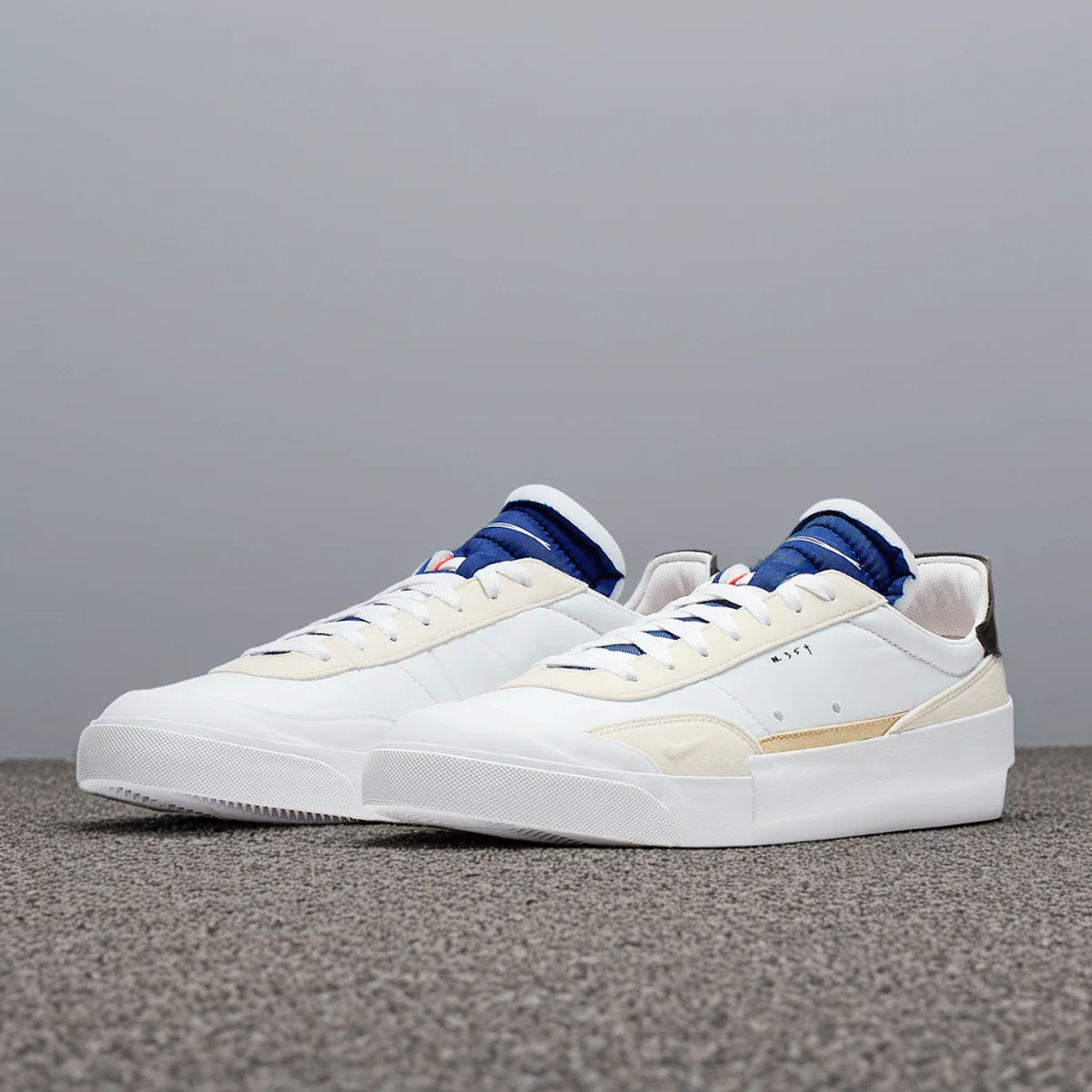 

Оригинальная мужская легкая повседневная спортивная обувь Nike DROP-TYPE AV6697-100