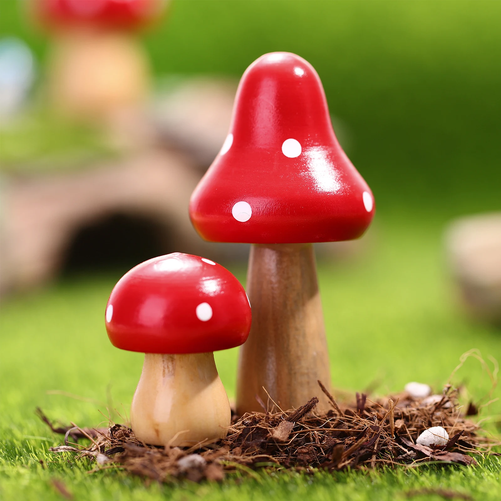 

3 Miniature Mushrooms Wooden Mushroom Realistic Hand Painted Home Office Cafe Nature Garden Statue Tiny Fungi Ornament