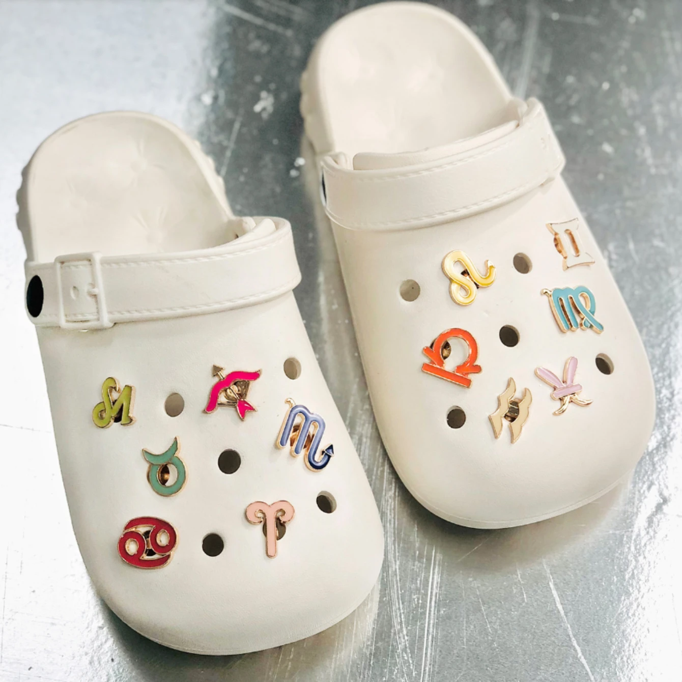 

Constellations Shoe Charms Designer DIY Cute Shoes Decaration Party Accessories Clogs Kid Boy Women Girls Gifts