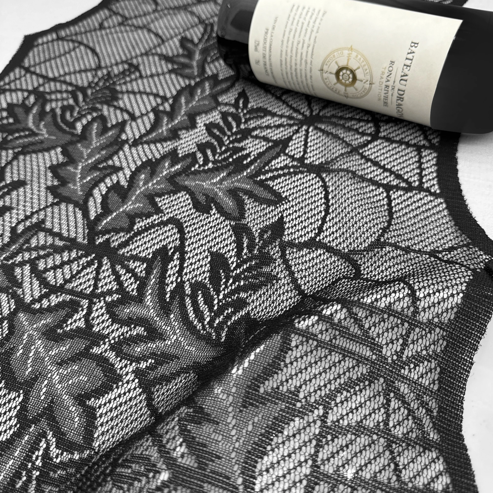 A Black Lace Plant Flower Tablecloth For Family Table Flags, Polyester Weave Water And Oil Resistant, Machine Washable
