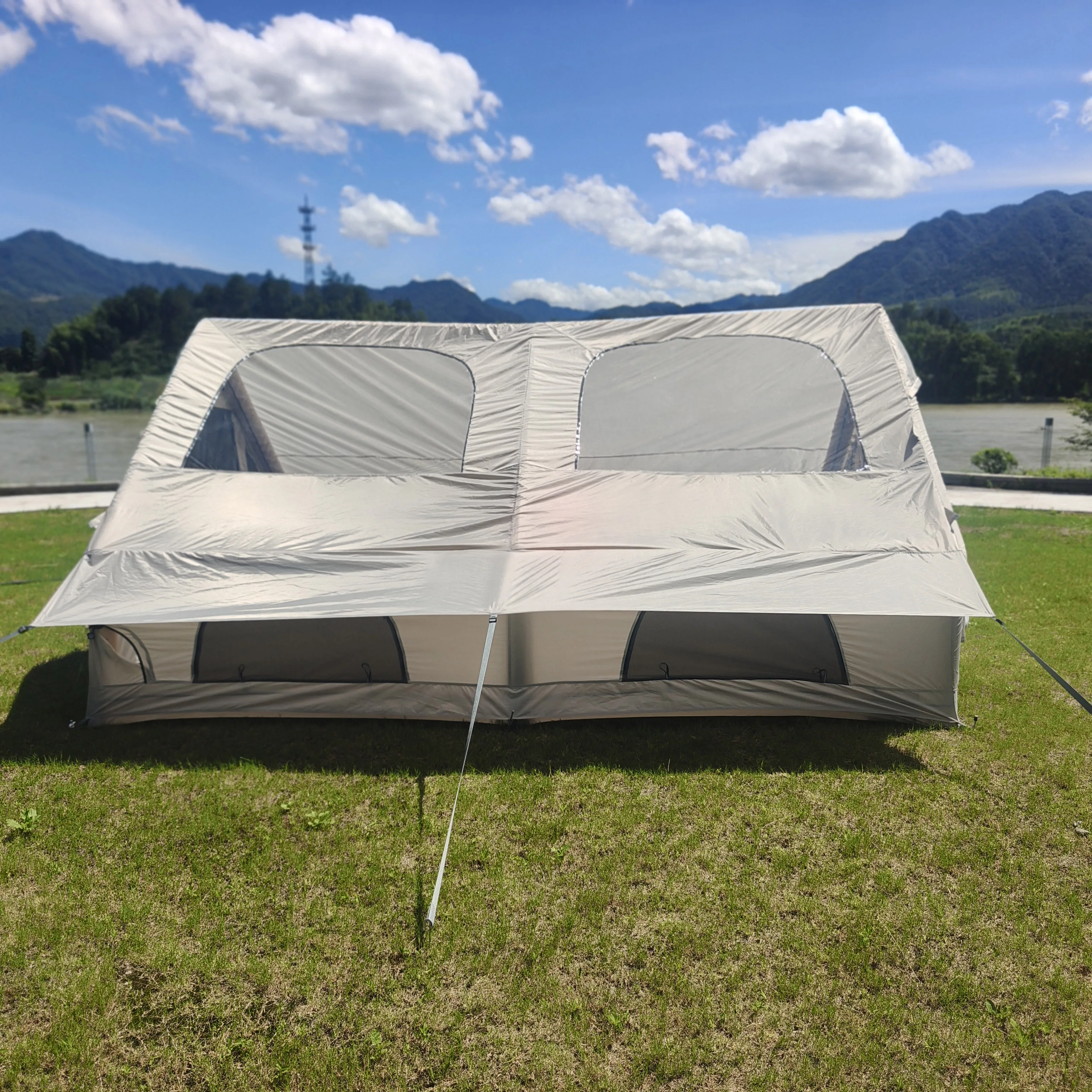 Inflatable Camping Tent with Hand Pump Waterproof Outdoor Blow up Tent 12 Person Glamping Air Tent Cabin House with Skylight