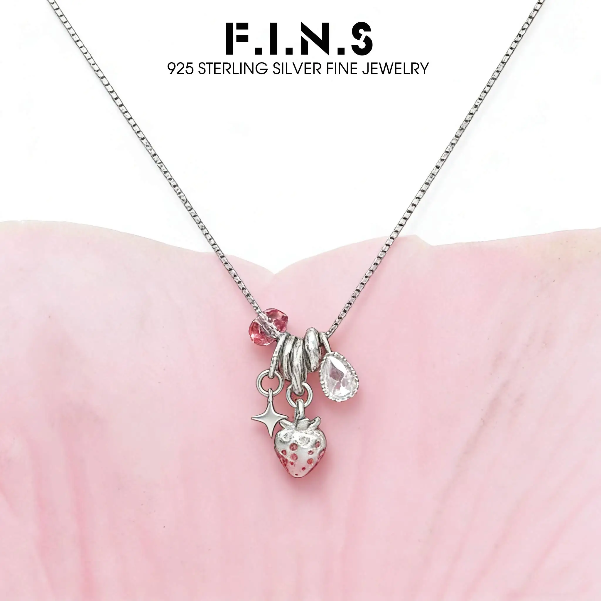 

F.I.N.S Original Sweet Cool Strawberry S925 Sterling Silver Sweet Cute Oil Drop Star Zircon Pendants Clavicle Chain Fine Jewelry