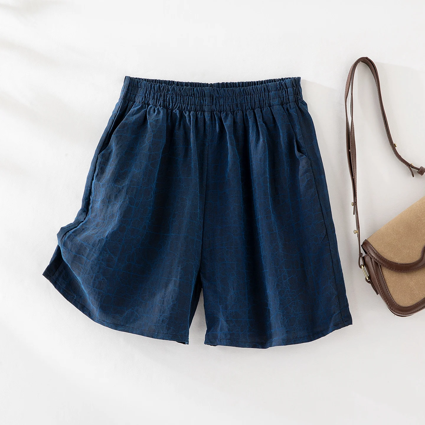 Winsleter-Damskie Szorty z Eleganckiej, Przecieranej Gazy Jedwabnej 100%, Elastyczna Talia, Efekt Krokodyla, Vintage Casualowe Spodnie, Jesień 2025 B58675CC
