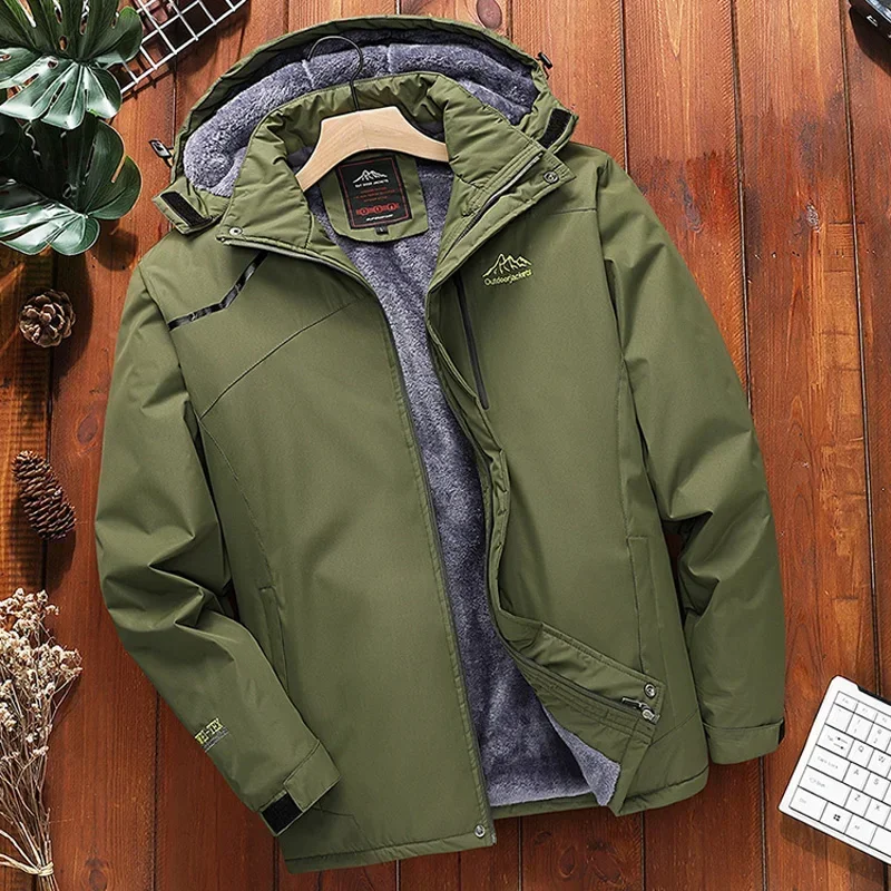 Plus size  Men Winter Thick Fleece Parkas Waterproof Jacket Men Quality Outdoor Jet Ski Snow Warm Parkas Jacket Coat Men Outwear
