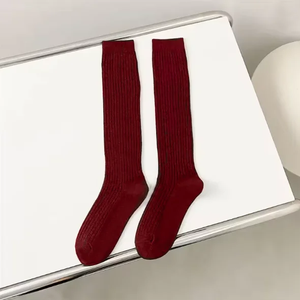 Neue Damenstrümpfe, Frühjahrstrends, lässiger, preppy-Stil, knielange Socken, hochwertige Baumwolle, einfarbig, lange Socken, bequem. – Detail 8