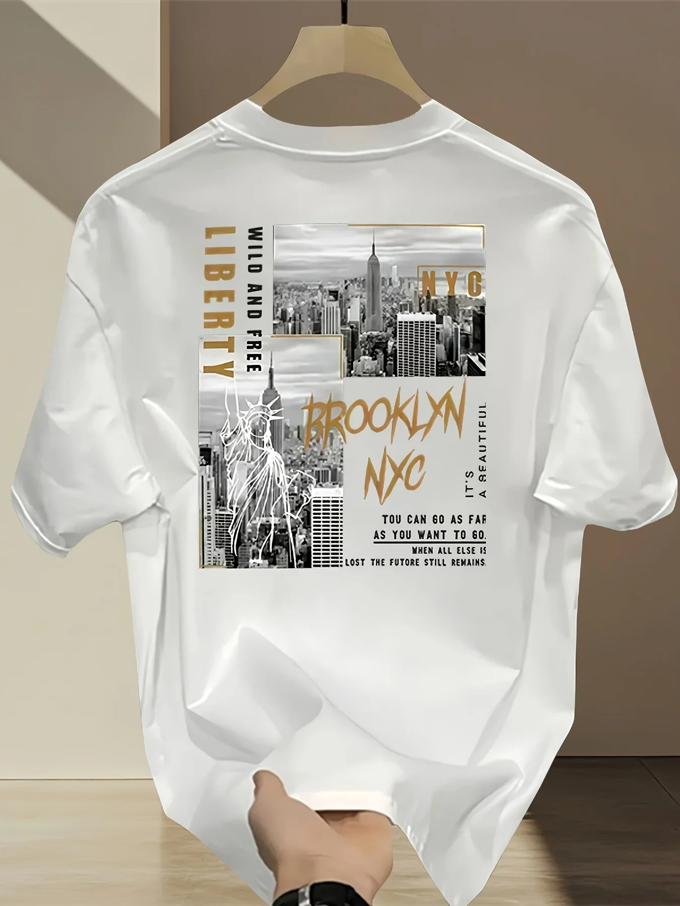 Retro New York City Architecture Patchwork Gold Letter Slogan Print 100% Cotton Men's T-Shirt Loose Breathable Casual Top