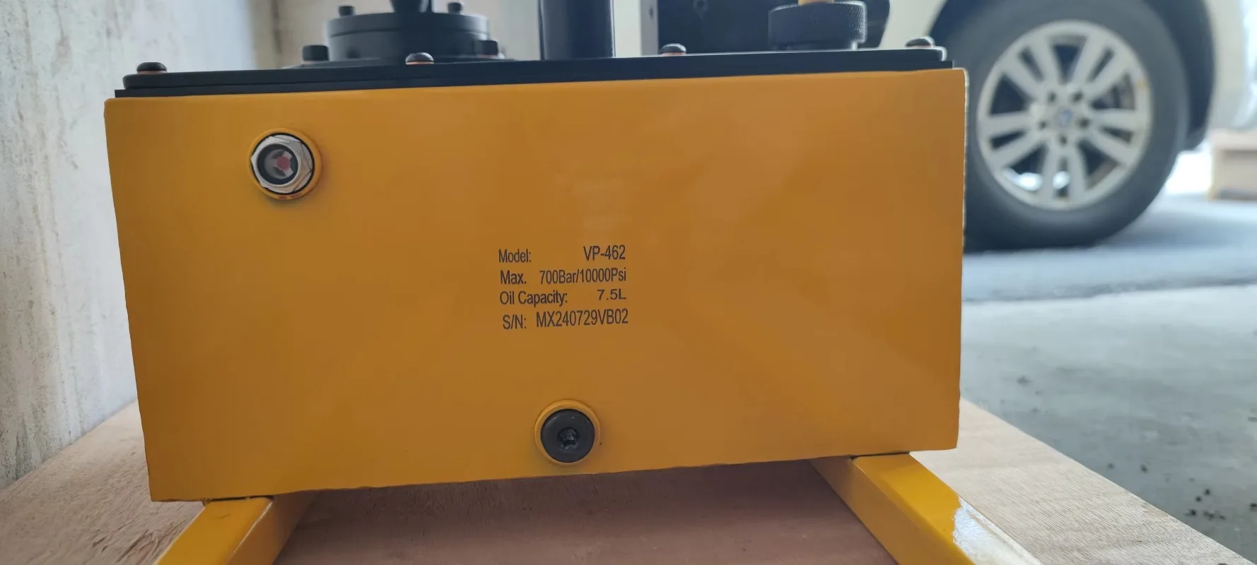 Similar Quality Man… - image