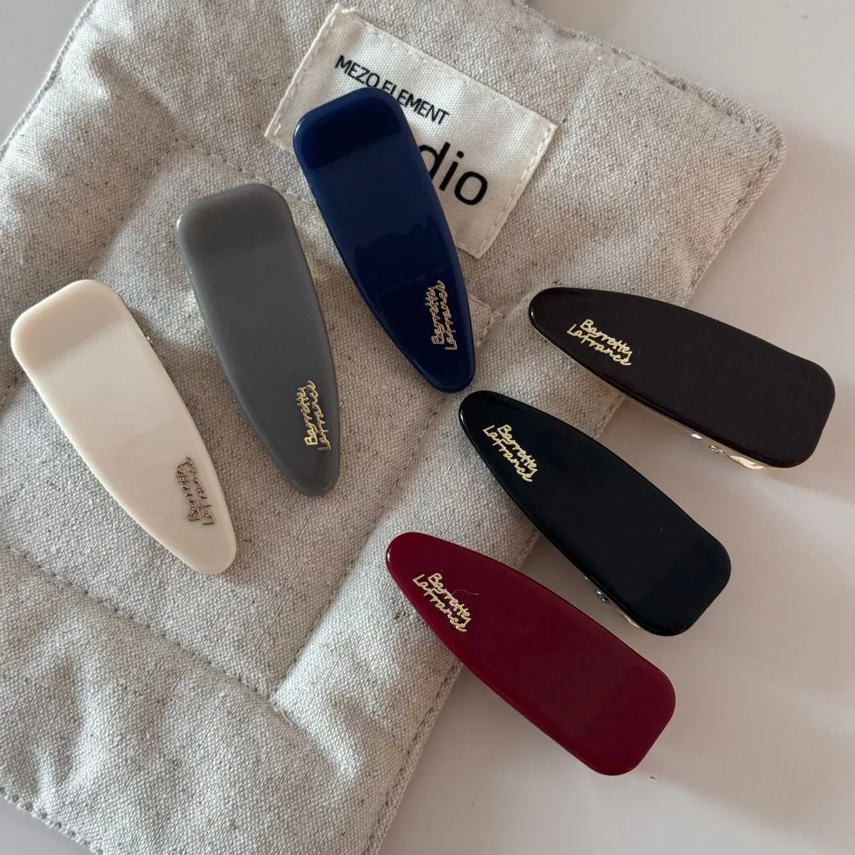 

Gold-label acetic acid hairpin for women Korean retro bangs clip high-end and versatile commuting temperament headdress