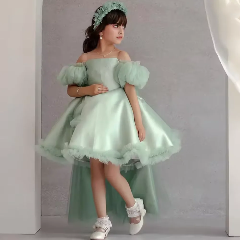 

Fashion Sage Green Flowers Girl Dress for Wedding Off the Shoulder High-Low Length Baby Birthday Party First Communion Dress
