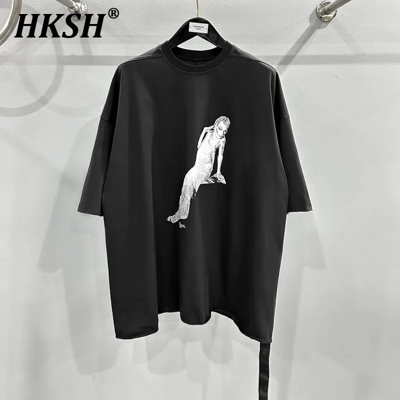 

HKSH Men‘s Tide Dark New Spring Summer Loose Washing Couple Mermaid Print Half Length Sleeve T-shirt Fashion Gothic Tees HK1736