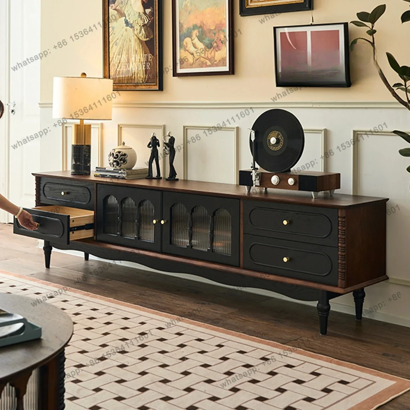 French Antique TV Cabinet Retro All Solid Wood Storage Locker Integrated Household Small Apartment