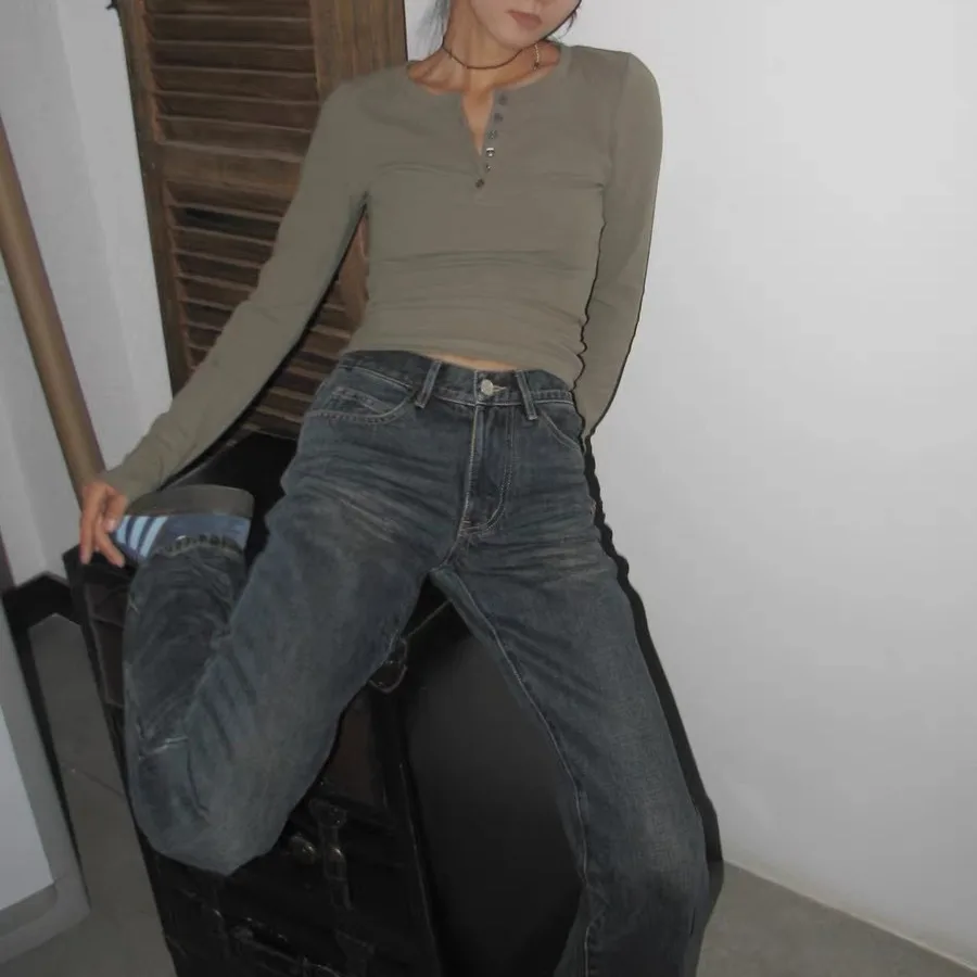 Jeans flare calças femininas denims bota corte meados de cintura bolsos angustiados 2025 streetwear calças lavadas vintage até o chão