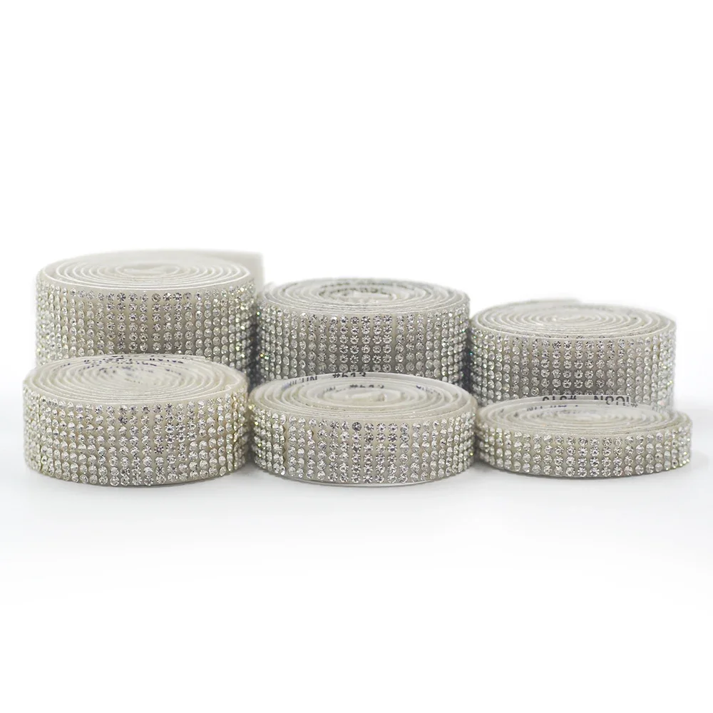 

Hisenlee, ширина 0,9-3,0 см, наклейка со стразами, 1 ярд, самоклеящаяся наклейка с алмазной лентой для сумок, одежды, обуви, набор из 6 шт.