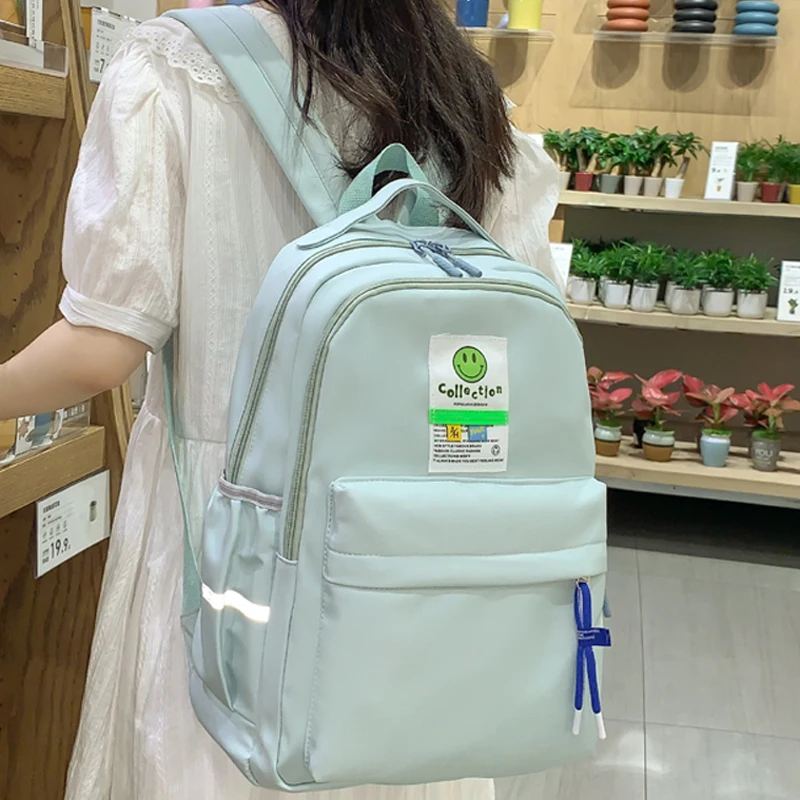 

Simple Travel Boy Book Bags Capacity Teenage Girls Backpacks Fashion Female Backpack Waterproof Women College Students Schoolbag