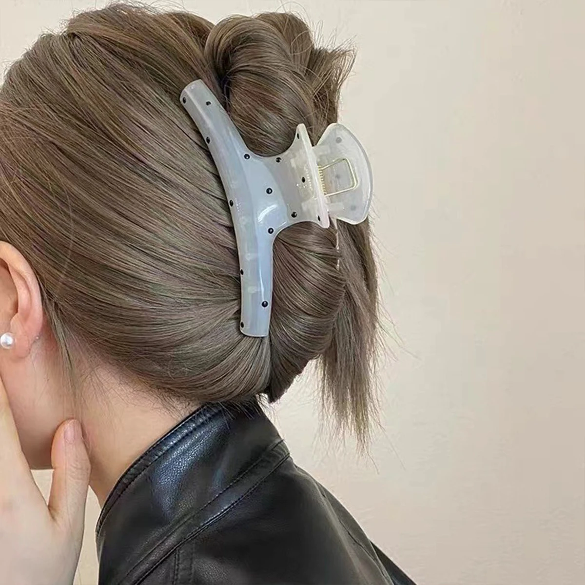 1pc black and white polka dot streamer bow grab clip luxury versatile shark clip hair clip hair grab elegant hair accessories