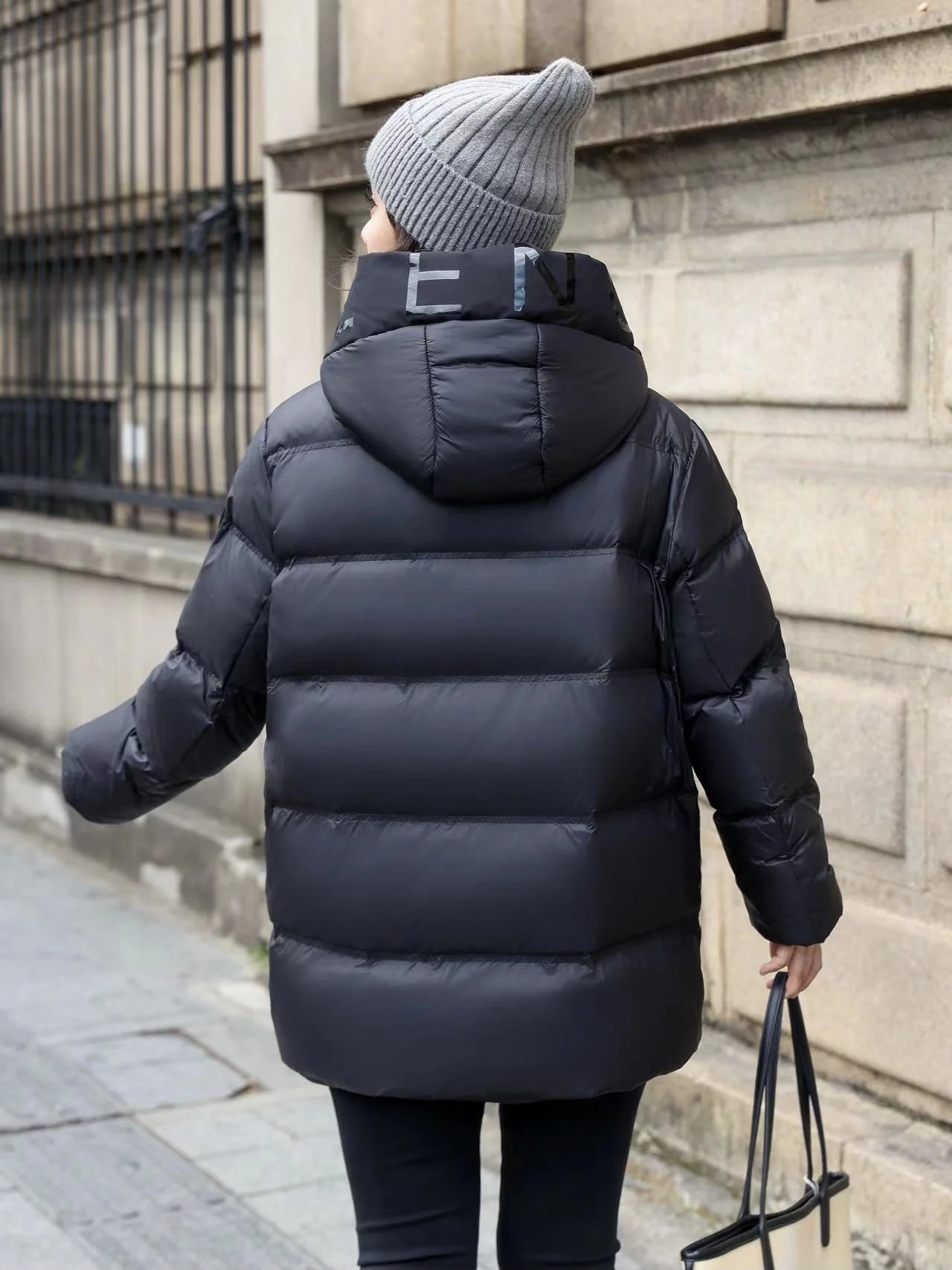 الشتاء الأسود لامعة مقنعين أسفل سترة المرأة الأبيض بطة أسفل باركر أسفل السترات الإناث سميكة الدافئة مقاوم للماء أبلى معطف #2