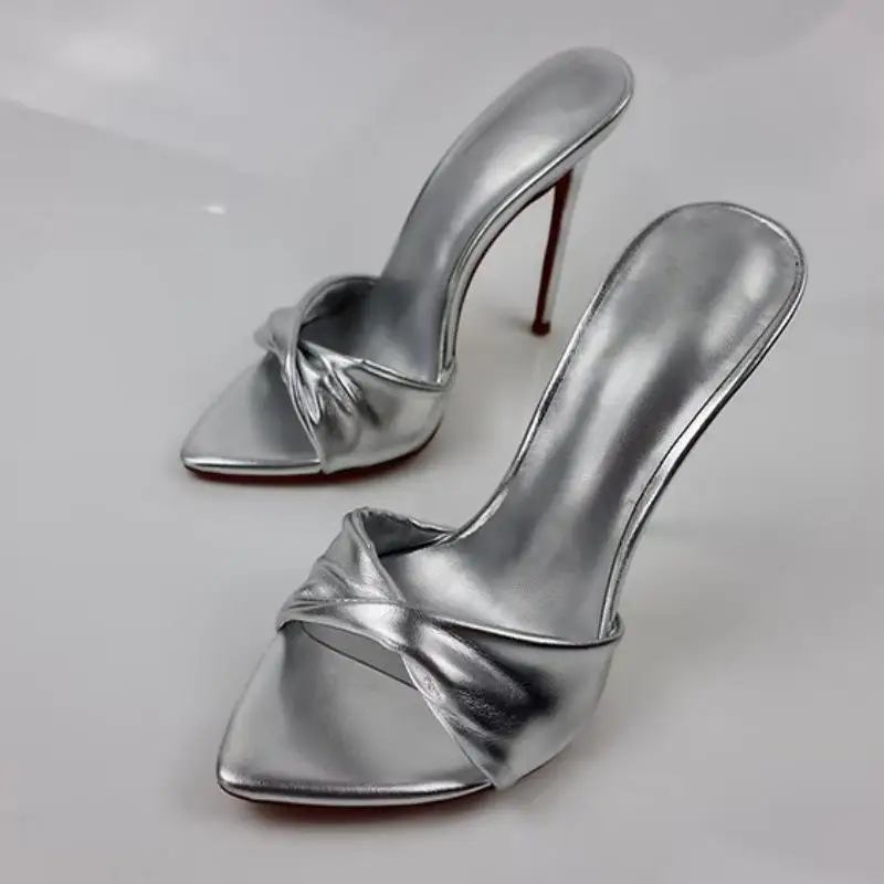 

New European and American pointed silver pleated slim heel sexy pointed toe exposed one line fashionable cool slippers