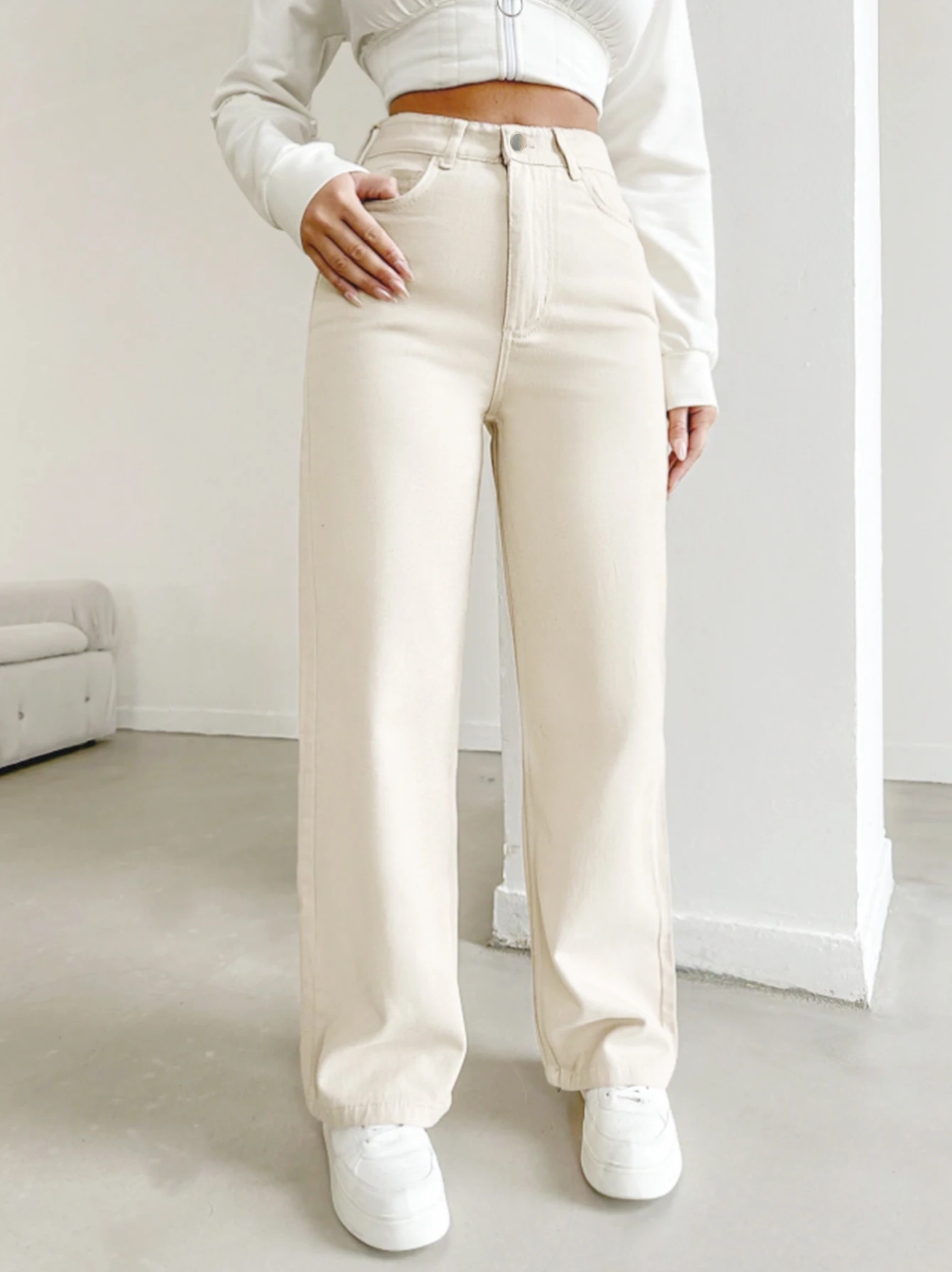 Thumbnail 3 - #73 Best Womens Straight Leg Jeans to Buy In 2026