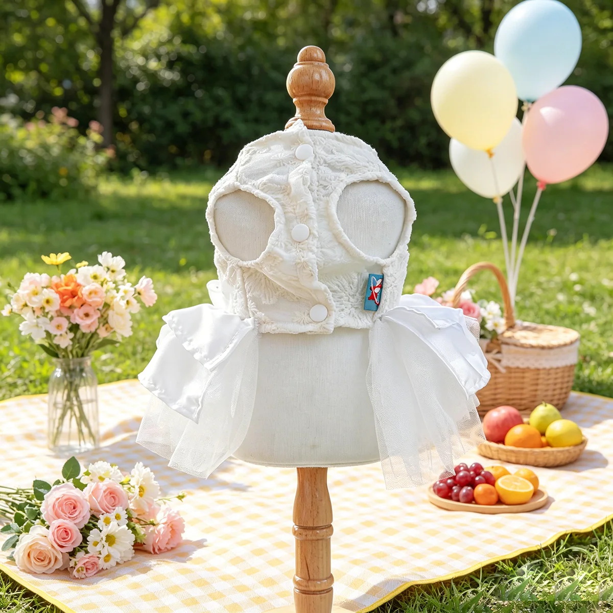 Elegantes Spitzenkleid mit Schleife für Haustiere, Wunderschönes Prinzessinnen-Hochzeitsoutfit für kleine Hunde und Katzen, Passend für Teddy, Bichon, Pomeranian – Detail 7