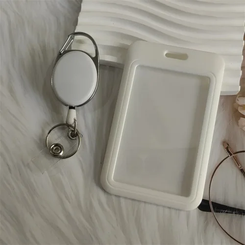Imagen 2 del producto Funda para tarjeta de identificación de empleado retráctil de Color blanco y negro, soporte para tarjeta de identificación de trabajador de moda simple con Clip para carrete de insignia