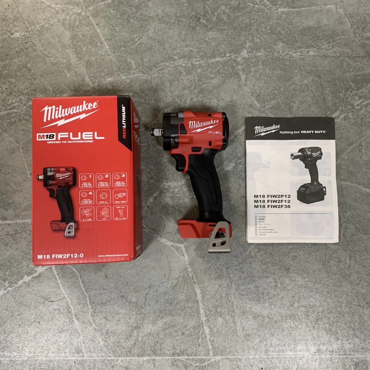 НОВЫЙ компактный ударный гайковерт Milwaukee M18FIW2F12-0X/2855-20, 18 В, 1/2 дюйма, голый блок с картонной коробкой. НОВЫЙ ИНСТРУМЕНТ