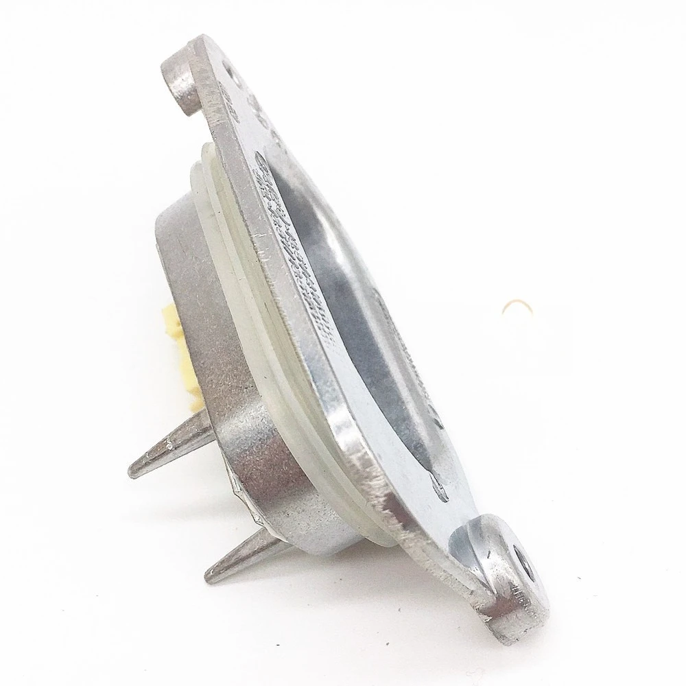 The new 8V0998473 8V0998474 is suitable for automotive daytime running light angel eye light source module