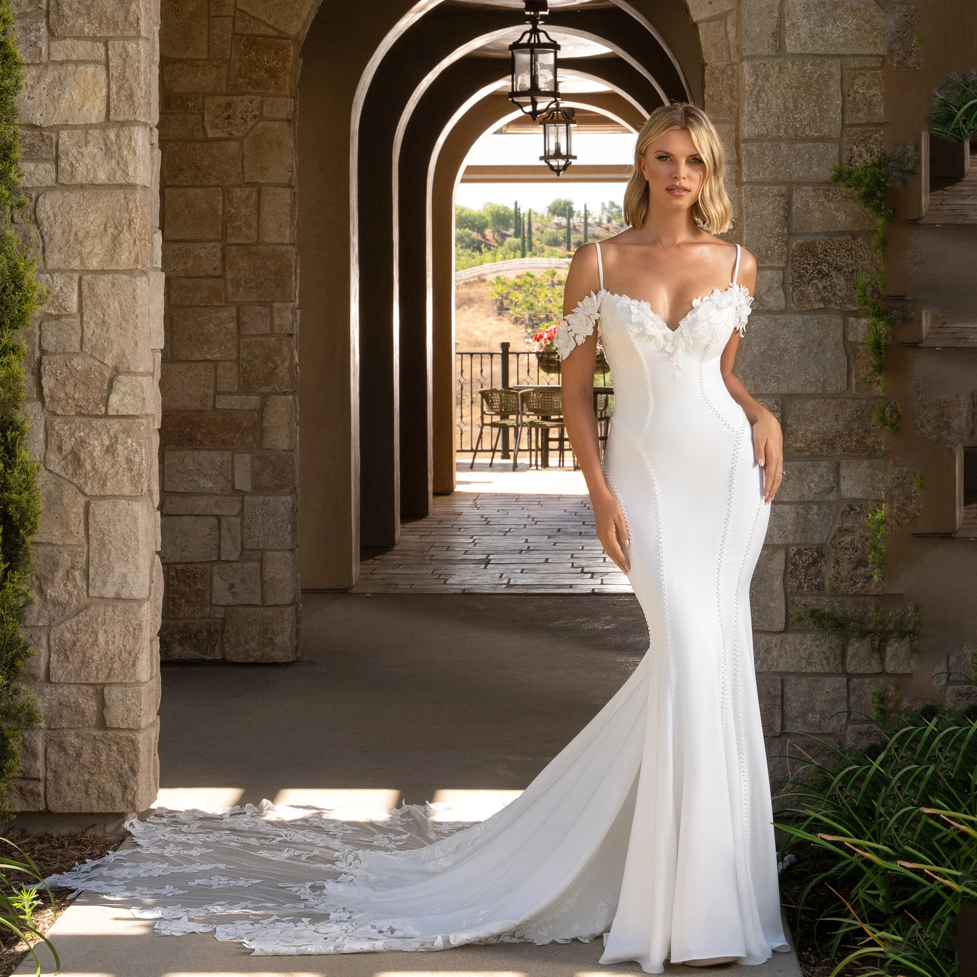 

Ivory Mermaid Wedding Dress Flowers Satin Spaghetti Straps Applique Sweep Train Vestidos De Novia Bridal Gown 2025 Customized