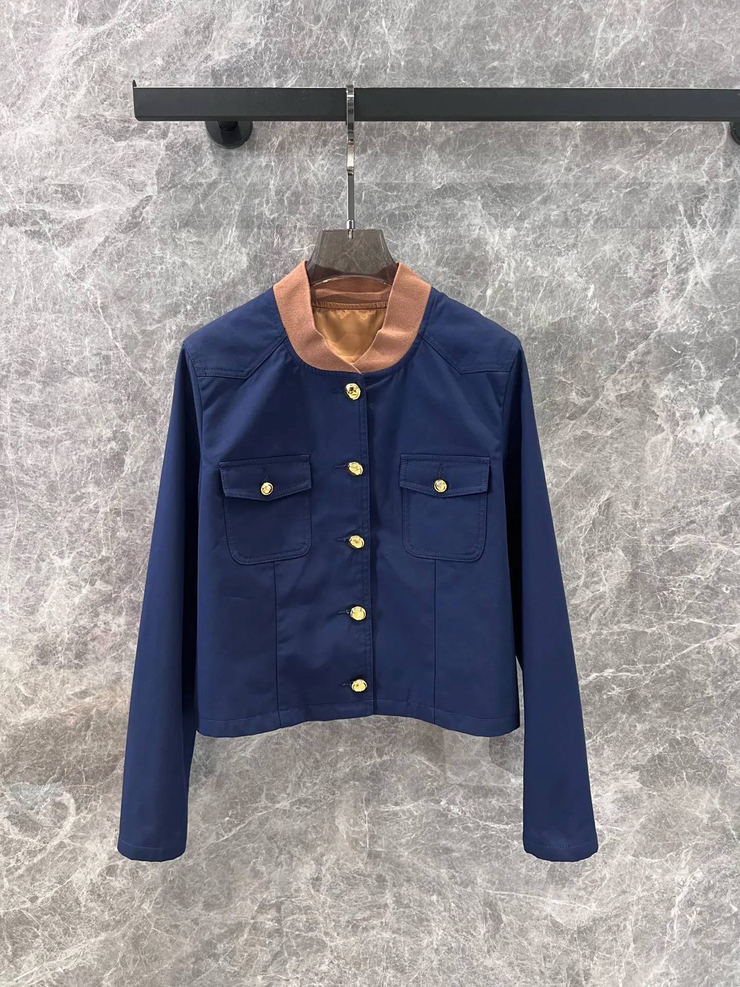 2024 Autumn And Winter New Pocket Micro Label Contrasting Collar Jacket, Personalized, Fashionable, Cool Girl