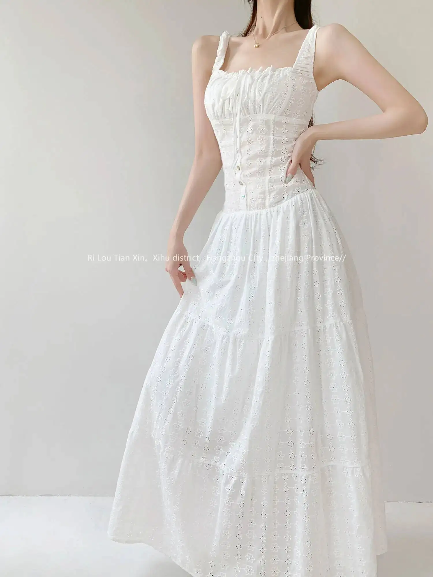 French Hollowed Out Embroidered Sling Dress Women 2024 Summer Pure Desire Square Neck Lace Up Cinching Waist Long Dress UCPO