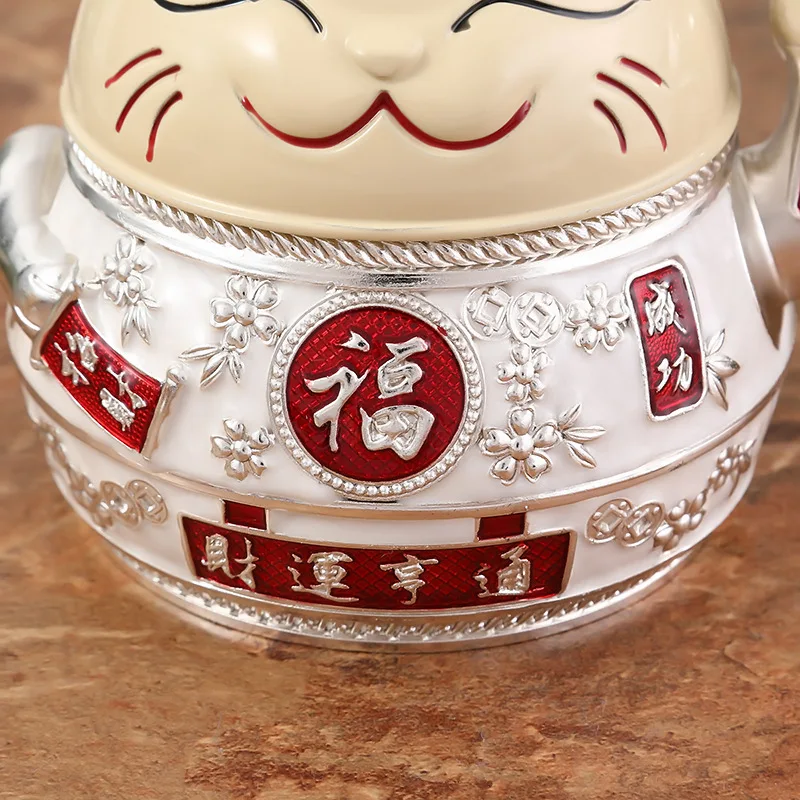 Cat Design Ashtray Zinc Alloy Ashtray Portable Metal Ashtray Anti-fly Cigarette Holder Retro Lucky Cat Home Desk Decoration