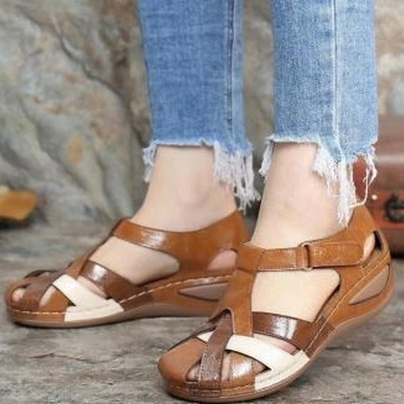 Fashion Retro Round Toe Wedge Cross Buckle Women\'s Sandals Outdoor Sports Beach Casual Designers Comfortable Shoes 2023