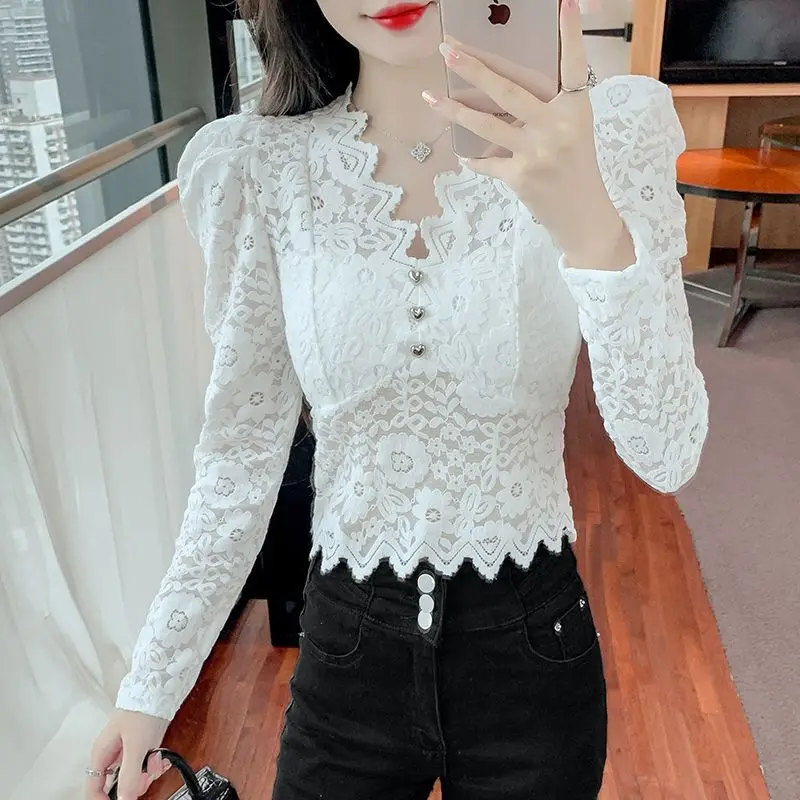 Lace Base Shirt Women\'s Autumn and Winter 2024 New Brushed V-neck Temperament with A Foreign Style Shirt Slim and Versatile Top