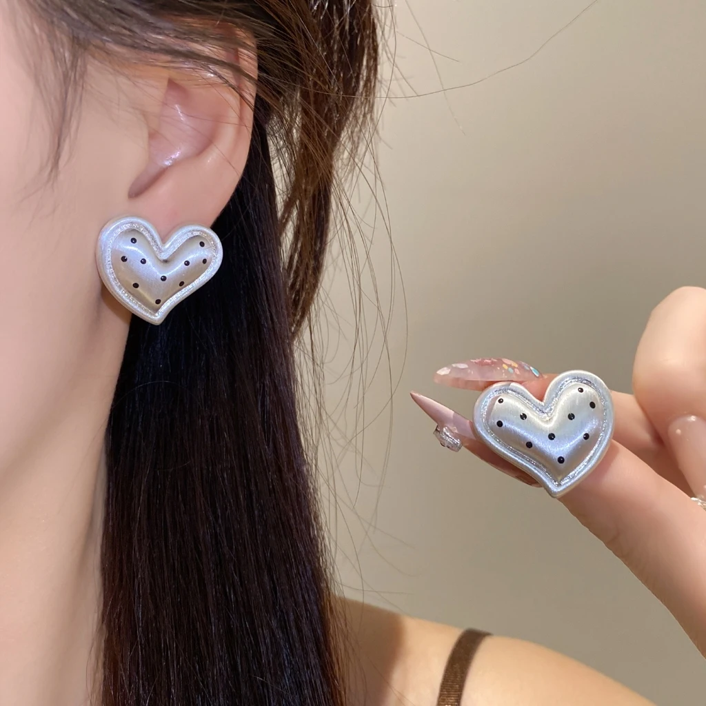 Polka Dot Heart Shape Alloy Stud Earring 2026 New in Stylish Earring for Women Girl Accessory for Daily and Dating Occasion