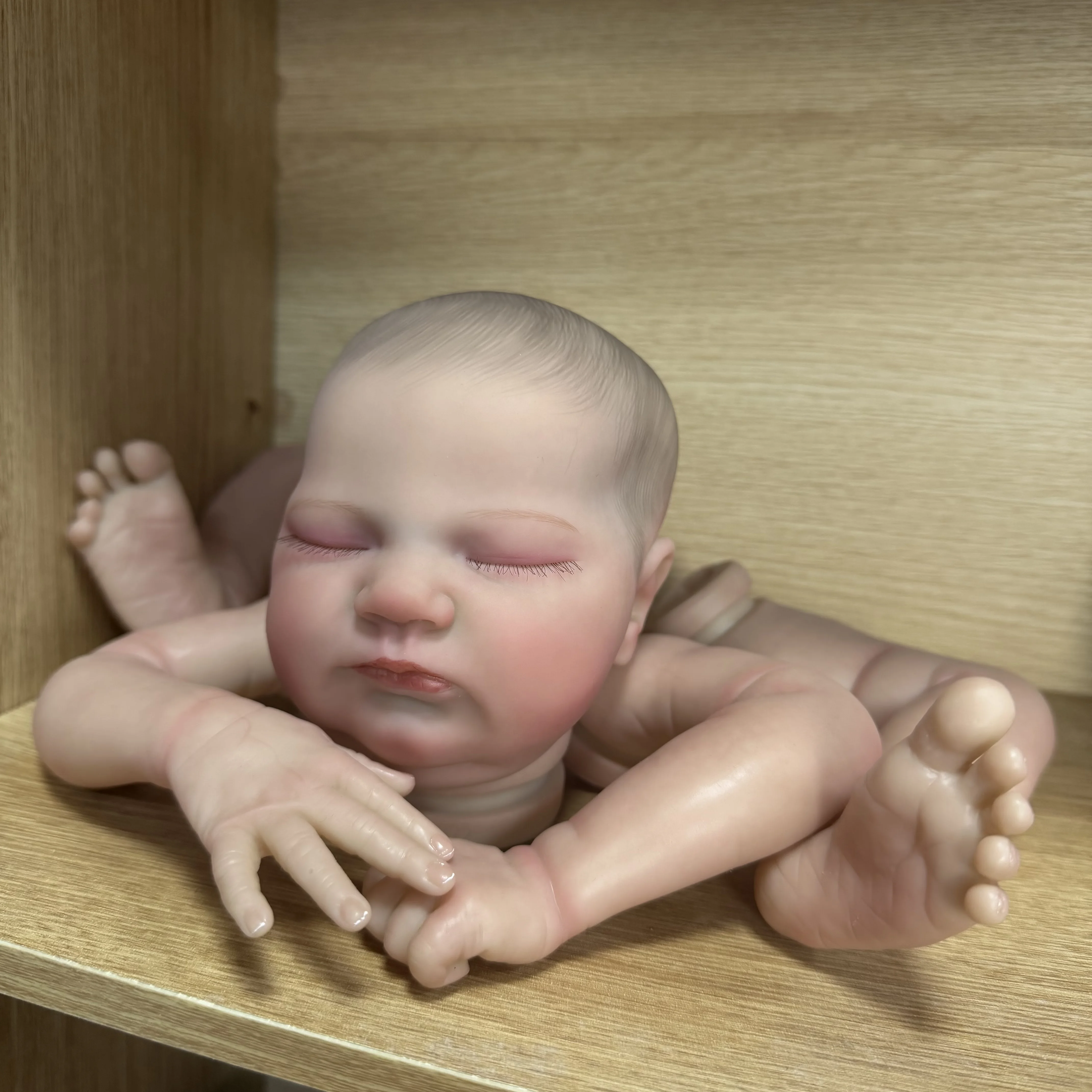 MRB 19 inch Newborn Baby Reborn Doll Kit Baby Quinlyn Lifelike Soft Touch Already Painted Unfinished Doll Parts Mold