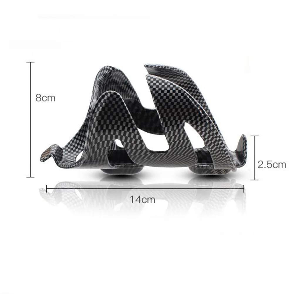 2 قطعة حامل زجاجة مياه من ألياف الكربون سريع التحرير لركوب الدراجات، قفص زجاجات الدراجة قابل للتعديل، خفيف الوزن ومتين