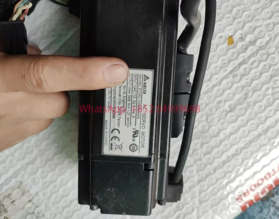 

Used servo 400W with brake motor, ECMC-CW0604SS