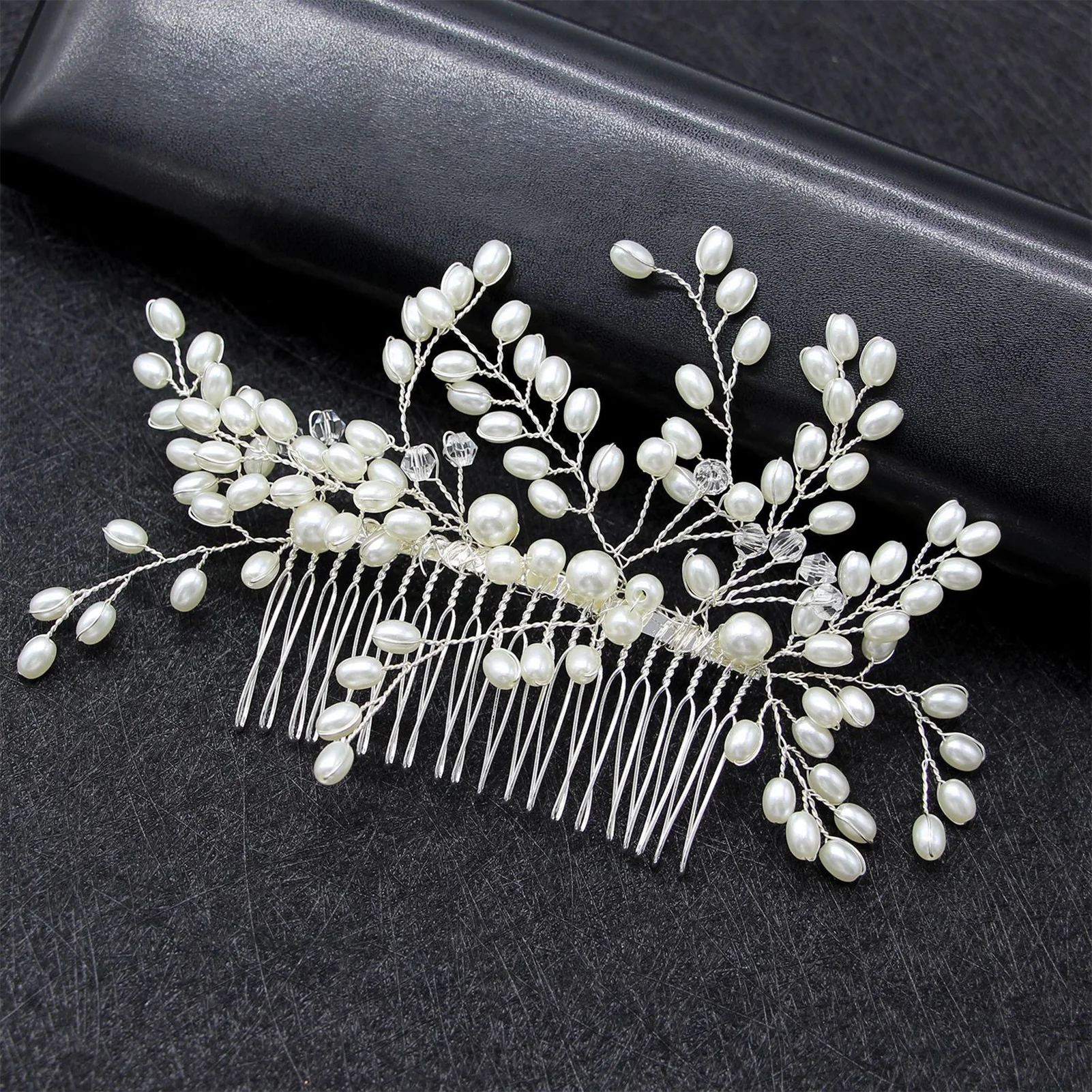 Pearl Crystal Wedding Hair Combs Hair Accessories for Bridal Flower Headwear Women Bride Hairpins Braiding Flower Hair Clip