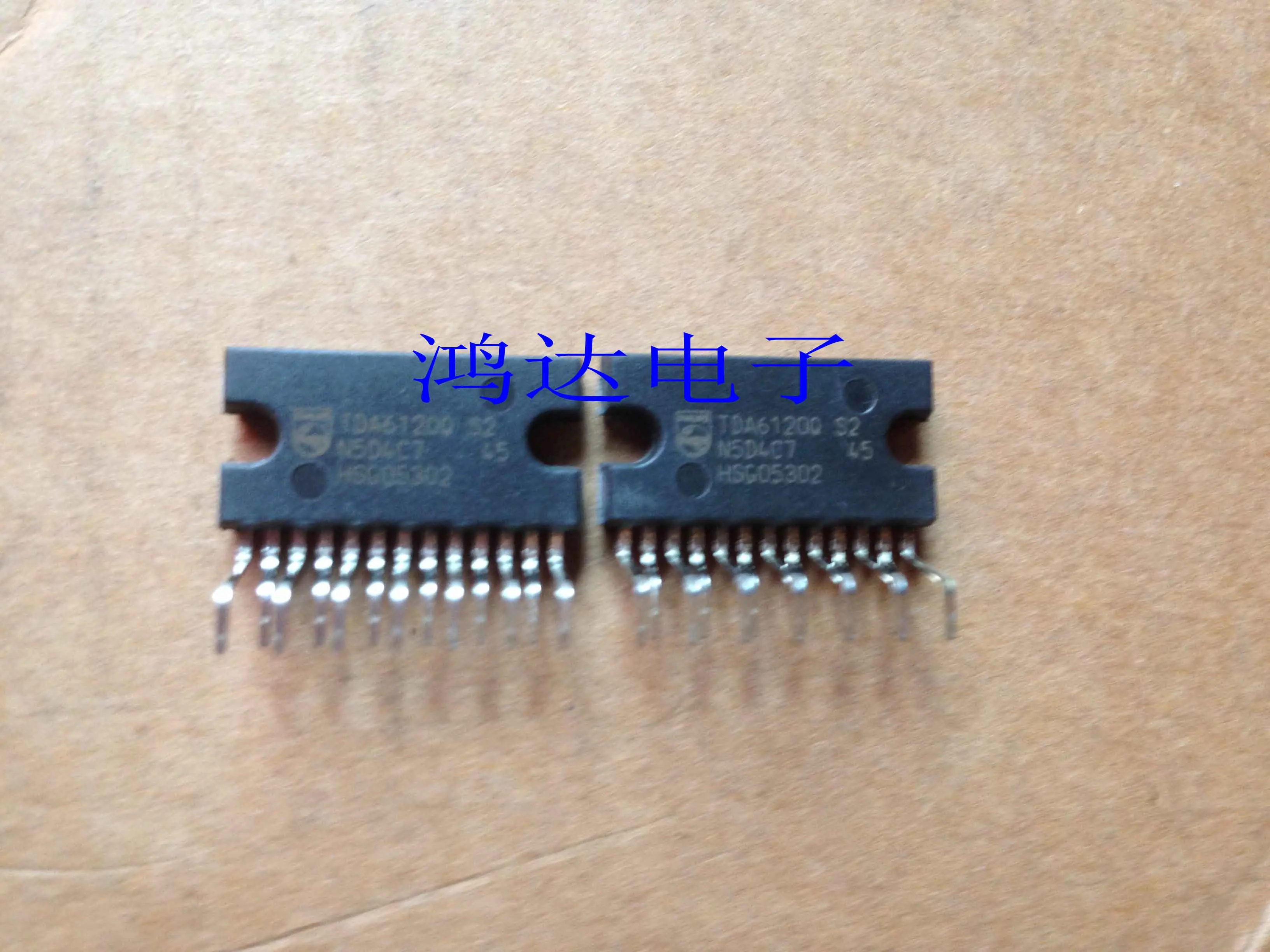 

TDA6120Q ZIP-13 10 шт.
