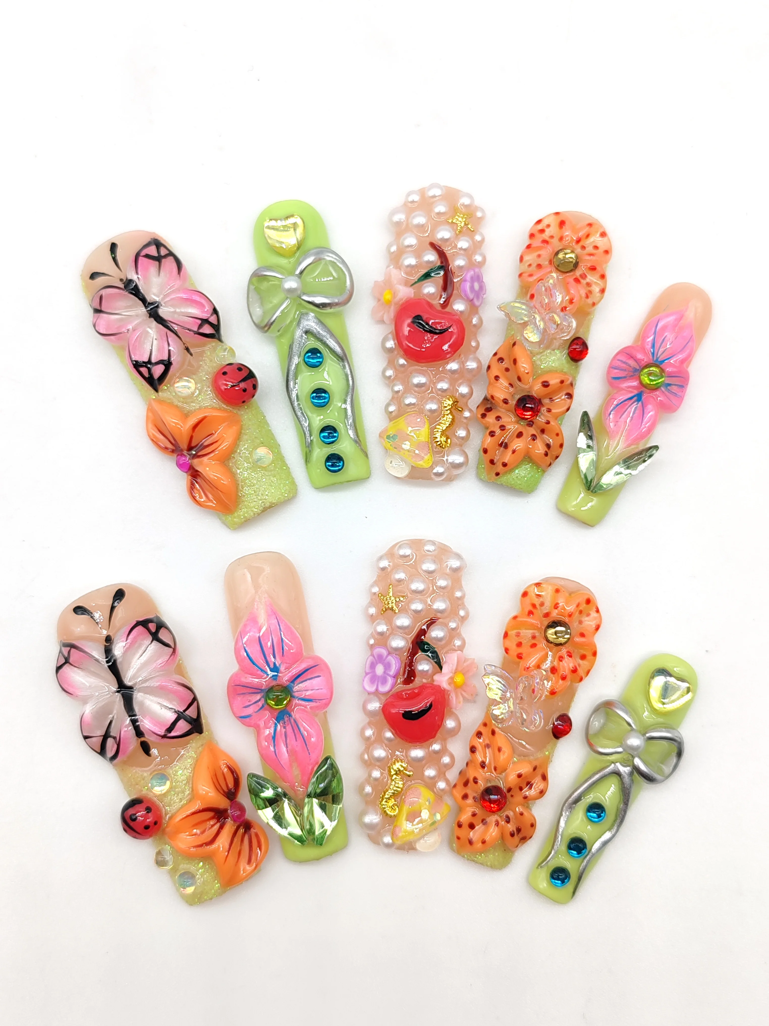 10-Piece Set 45mm Hand-Pressed Wearable Nail Tips French Design Style with Flower Ladybug Bowtie Pearl And Rhinestone Decoration