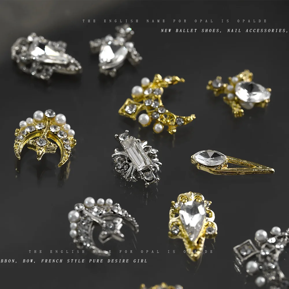 10Pcs 3D Zircon Alloy Nail Art Decorations Baroque Court Style Diamond Pearl Star Moon Manicure Decorations DIY Nail Accessories