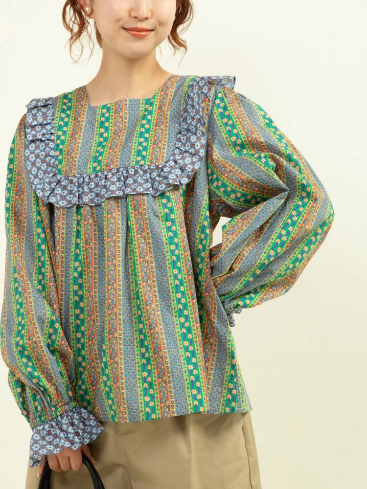 

Рубашка с цветочным принтом и кружевным воротником от A-Brand, женская, в этническом стиле, премиум-класса, из коллекции Весна 2025