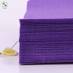 Colore viola 30 x30cm feltro tessuto poliestere tessuto di colore puro per ricamo cucito feltro artigianato materiale 1MM panno 10 pezzi