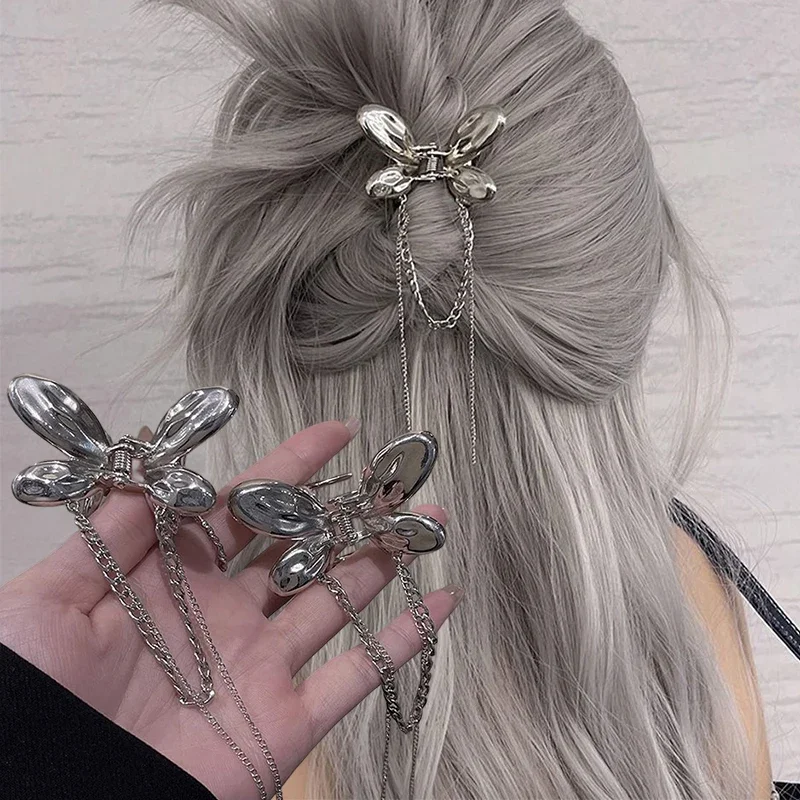 Metal Mini Butterfly Hair Claws for Women Ladies Black Silver Small Hair Clips with Tassel Chains Girl Fashion Hair Accessories