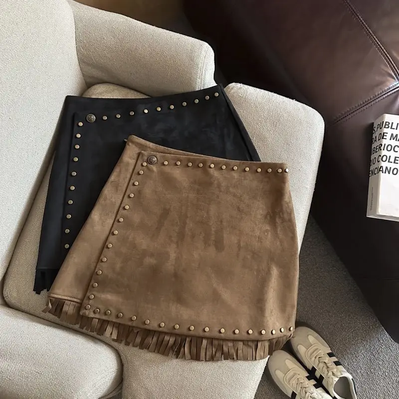 

Retro High Waist Skirts Women 2025 Autumn New Fringed Rivet Velvet A-shaped Skirt