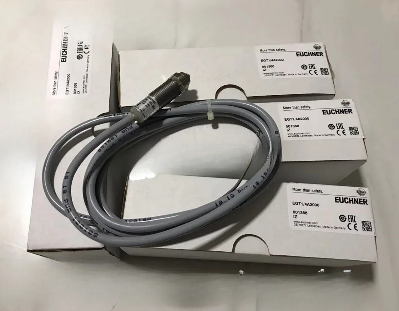 Neues und originales Euchner CTP-L1-AP-U-HA-AZ-SA-124225