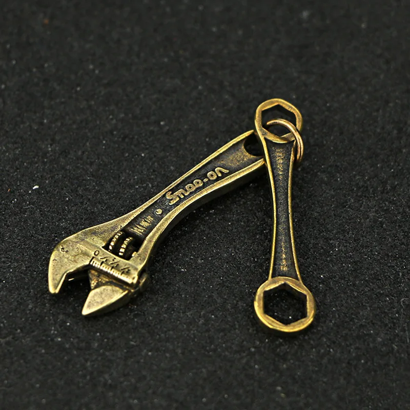 Vinatge Solid Brass Wrench Key Chain Pendant Handmade Pure Copper Mini Spanner Keychains Pendants Motorcycle Car Tool Key Rings - view 5