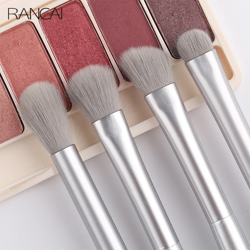 Makeup Brushes 4 Pcs Eye Brush Set Silver Portable Cosmetics Eye Shadow Concealer Blending Noseshadow Detail Make Up Tool